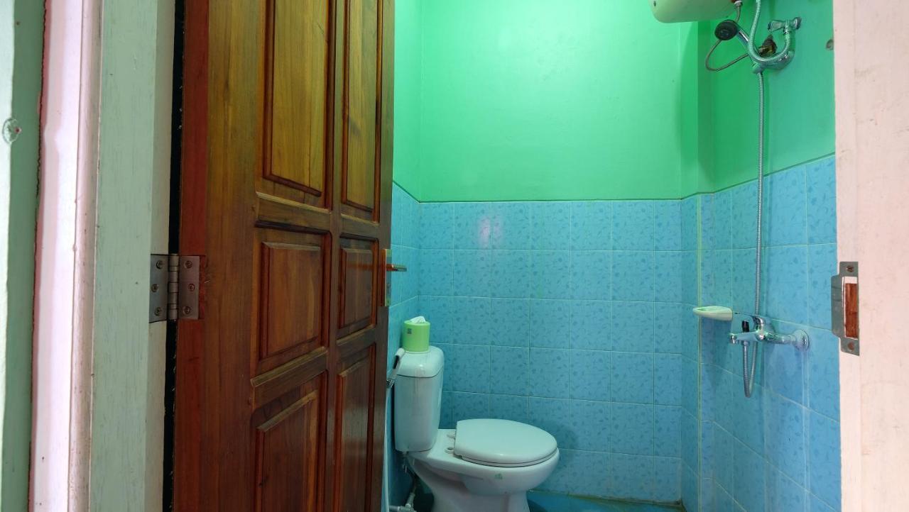 Reddoorz Near Mangrove Forest Kupang Kupang (East Nusa Tenggara) Exterior foto