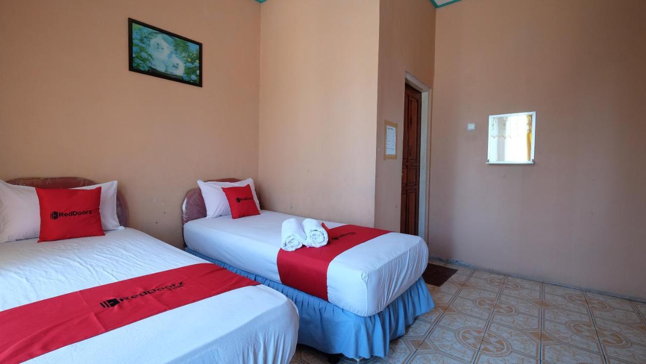 Reddoorz Near Mangrove Forest Kupang Kupang (East Nusa Tenggara) Exterior foto